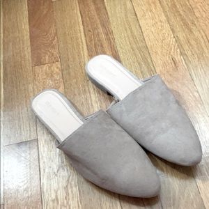 Old navy mules